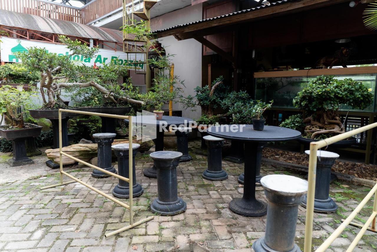 Pondok Kelapa Homestay Lampung Mitra Reddoorz Bandar Lampung Esterno foto