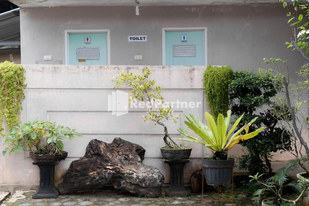 Pondok Kelapa Homestay Lampung Mitra Reddoorz Bandar Lampung Esterno foto