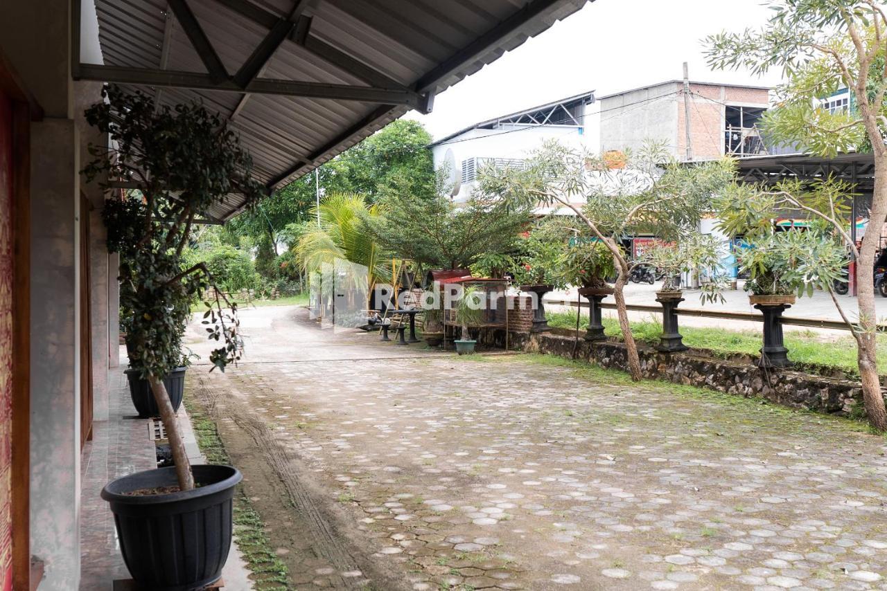 Pondok Kelapa Homestay Lampung Mitra Reddoorz Bandar Lampung Esterno foto