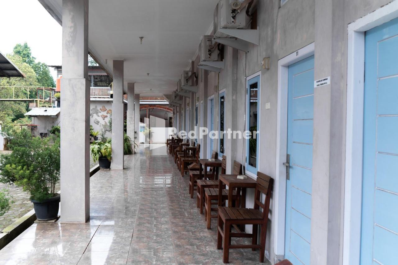 Pondok Kelapa Homestay Lampung Mitra Reddoorz Bandar Lampung Esterno foto